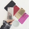 Coque silicone Studded style cloué iPhone X / XS noir, argent, rouge, or et violet 3D